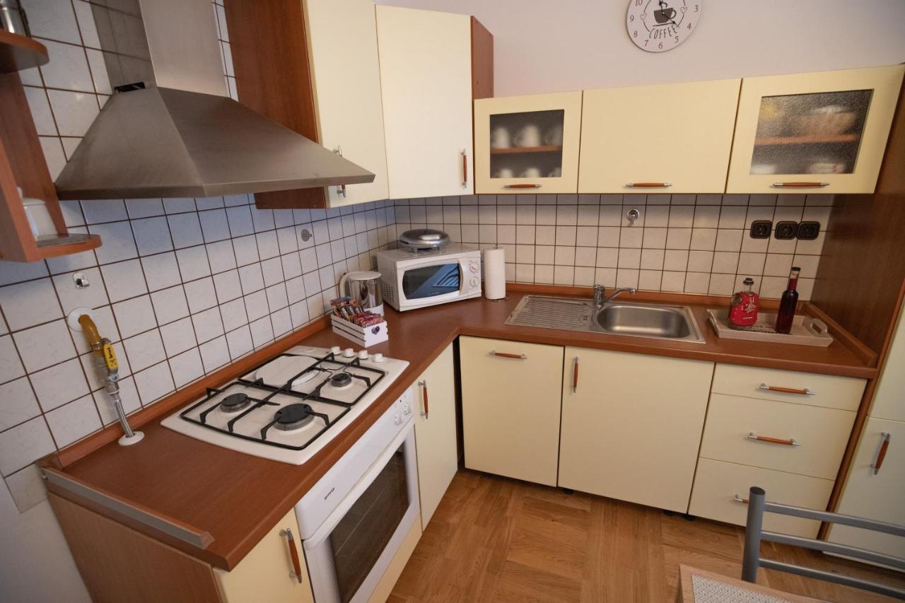 Apartman Excellent - Kuca Za Odmor U Zupanji -Natkriveno Parkirno Mjesto Zupanja Exterior photo